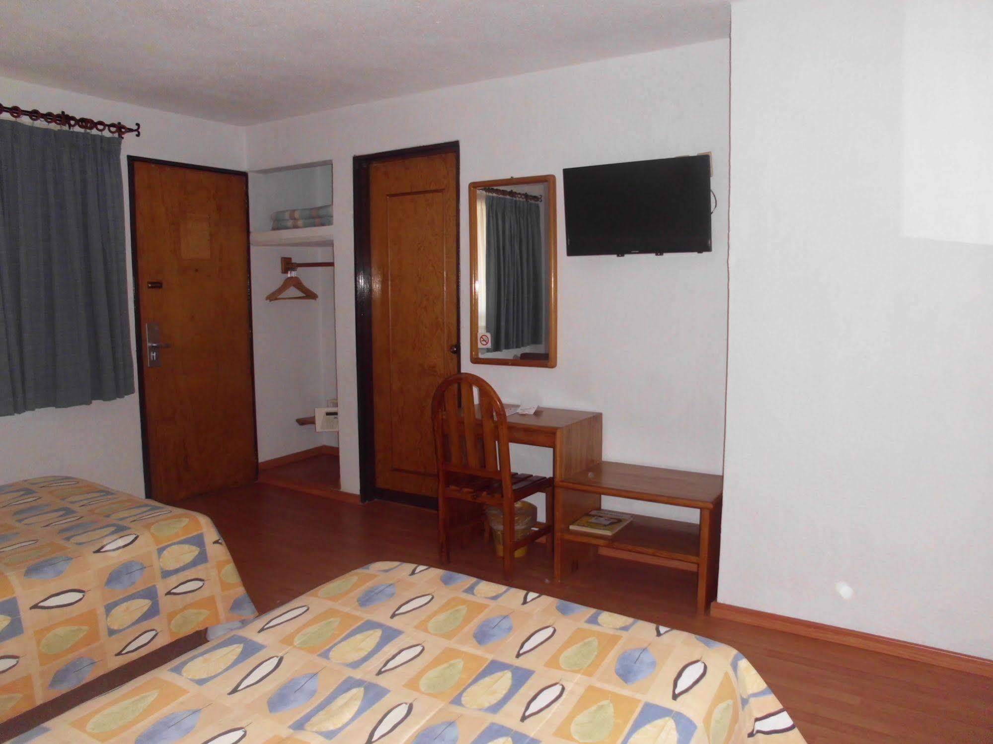 Hotel La Posada Apizaco Extérieur photo